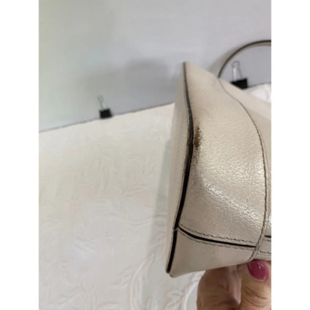 Kate Spade Designer Bag Cream Pebbled Leather Satchel Crossbody Cedar Street‎